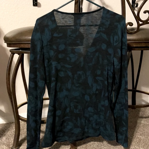 Rock & Republic Sweater - Picture 3 of 3